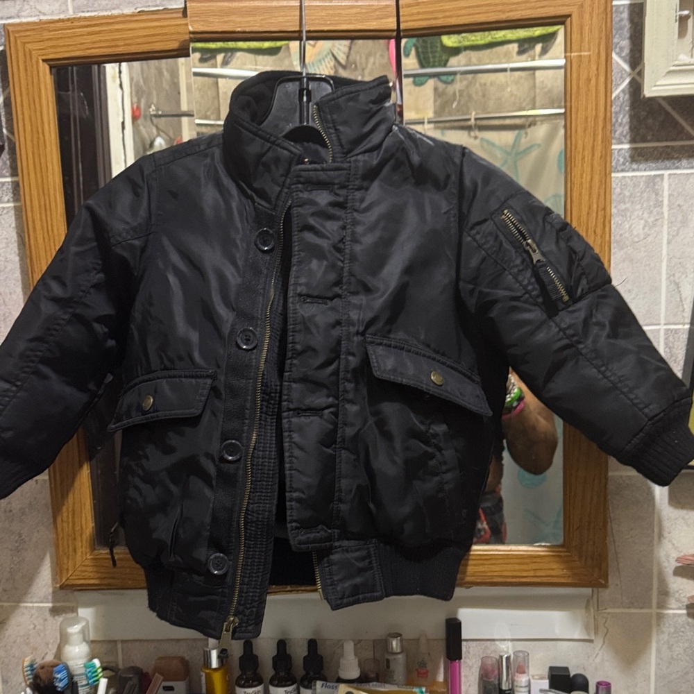 KfI foot locker coat